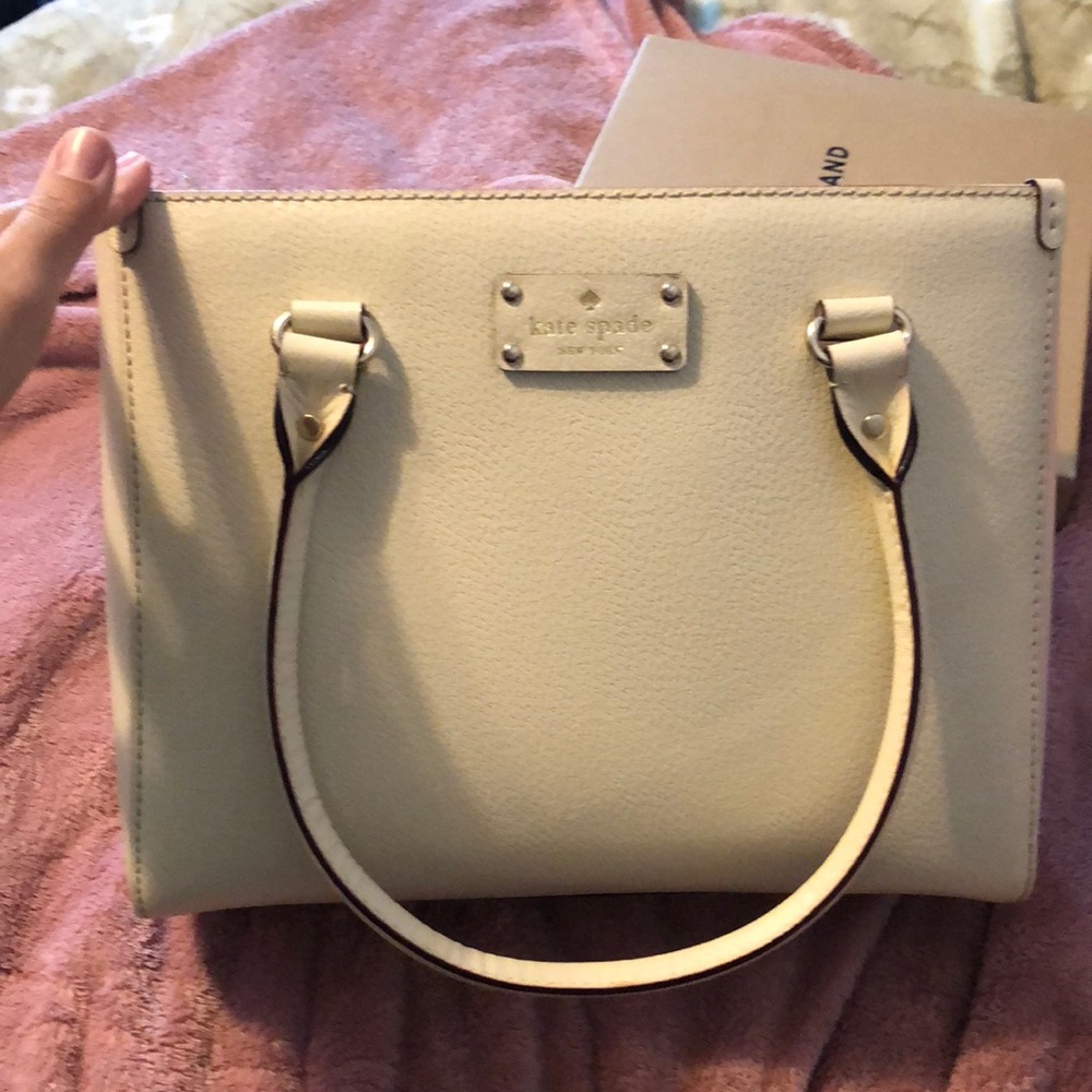 Kate spade purse